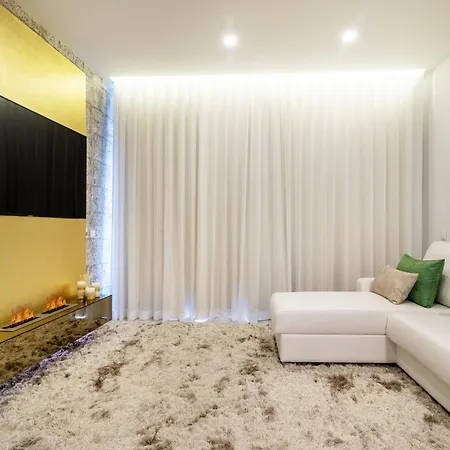 Garden Views By Homing Apartment