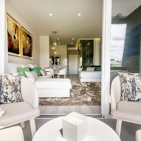 Garden Views By Homing Estoril