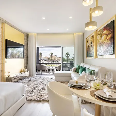 Garden Views By Homing *